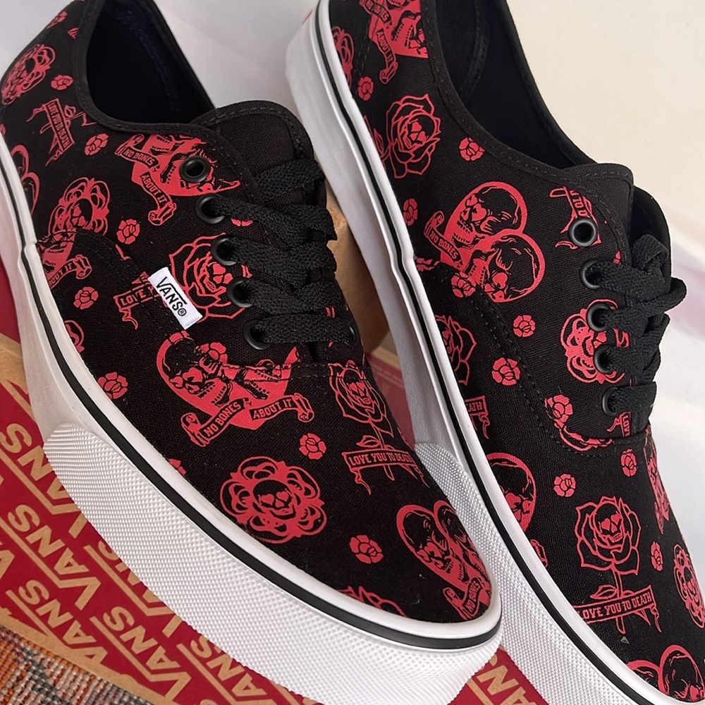 Vans Men’s Authentic Love You To Death 

Sneakers - Picture 8 of 16